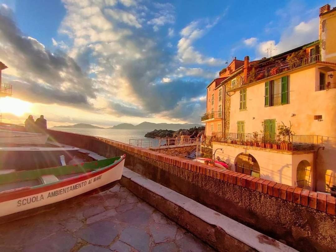 Apartment Cinque Terre House With Breakfast Andoptional Access To Pool, Jacuzzi & Sauna *