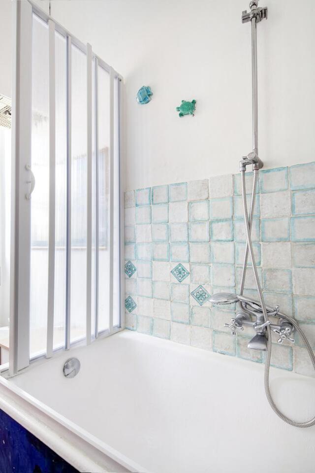 Cinque Terre House With Breakfast Andoptional Access To Pool, Jacuzzi & Sauna *
