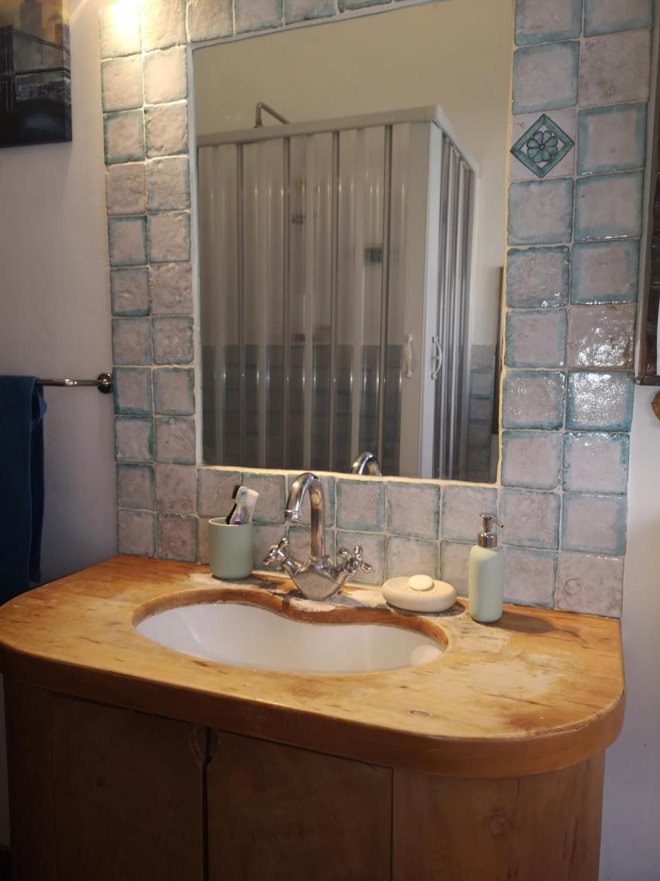 Cinque Terre House With Breakfast Andoptional Access To Pool, Jacuzzi & Sauna Apartment *